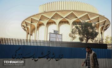 اینجا کارگاهه؛ محوطه سازی حریم تئاتر شهر 40