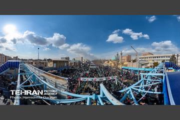 حماسه حضور  13