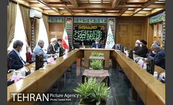 نشست شهردار تهران با اعضای بنیاد بین المللی غدیر 11