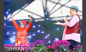 اجرای زنده برنامه محله گل و بلبل در میدان هرندی 15