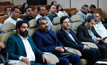 دومین نشست تخصصی «شهرگفت» 16