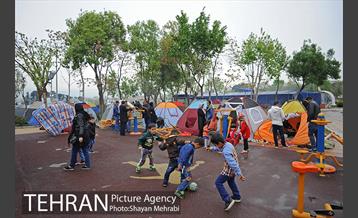 روز طبیعت بارانی در بوستان ولایت 23