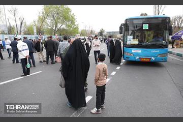خدمت‌رسانی شهرداری تهران به نمازگزاران عید فطر در مصلی تهران 10