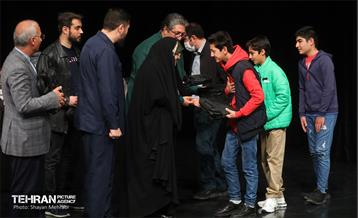 رونمایی از طرح هشتمین نویسندگان دهه هشتاددی و نودی 22