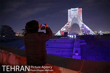 ویدئومپینگ و نور افشانی میدان آزادی به مناسب سالروز پیروزی انقلاب اسلامی 24