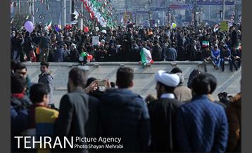 راهپیمایی 22 بهمن 29