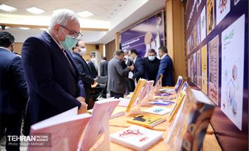 نشست هم اندیشی مدیران رسانه ها با شهردار تهران 50