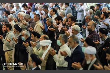 حضور شهردار تهران در نماز جمعه 27