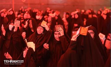 احیای شب بیست‌ویکم ماه رمضان در بهشت زهرا(س) 7