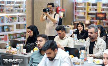 نشست خبری مشترک سخنگوی شهرداری تهران و مدیرعامل باغ کتاب تهران 29