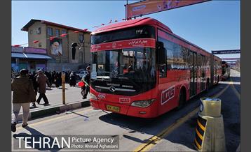 خدمات شهرداری تهران در راهپیمایی ۲۲ بهمن -2 13