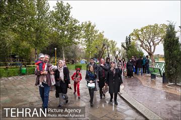 روز طبیعت بارانی در بوستان رازی 34