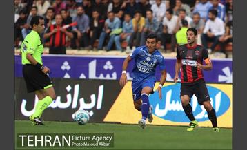دیدار سیاه جامگان و استقلال تهران در لیگ برتر فوتبال 11