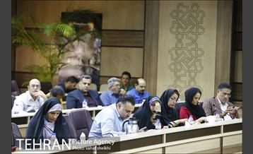 نشست صمیمی شهردار منطقه یک با خبرنگاران و اصحاب رسانه 5