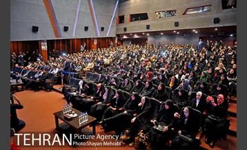 مراسم روز جمهوری اسلامی با حضور شهردار تهران در باغ موزه دفاع مقدس 10