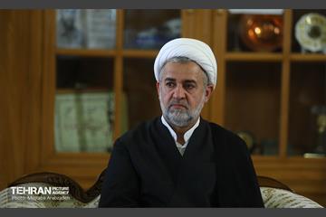 دیدار آیت‌الله اراکی با شهردار تهران
