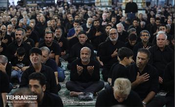 اقامه نماز ظهر عاشورا 5