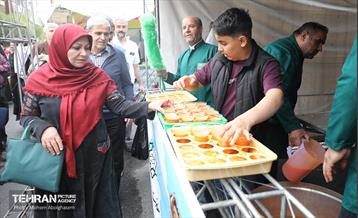 نماز عید سعید فطر در مصلای تهران 8