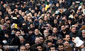 تشییع پیکر ۲۰۰ شهید گمنام دفاع مقدس در تهران 66