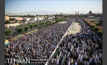 اقامه نماز عید فطر در جوار حرم حضرت شاه عبدالعظیم 19