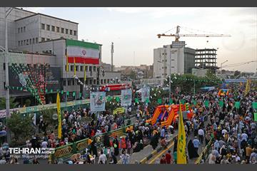 مهمانی ۱۰ کیلومتری عید غدیر در تهران 54