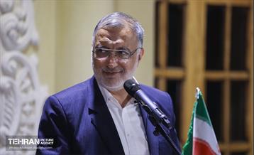 نشست شهردار تهران با اهالی شعر و ادب 12