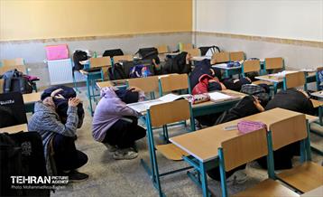 تمرین زلزله و ایمنی در منطقه ۲۲ 17