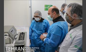 بازدید مدیرکل اداره تجهیزات پزشکی از شرکت نویان نگین پارسیان 4