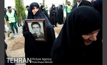 آیین کاشت درخت ایثار و امنیت 27