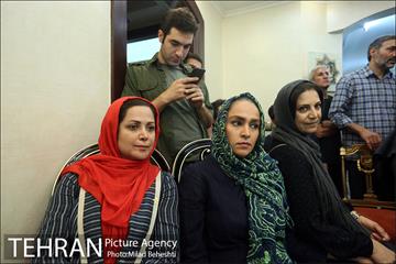 بازدید خبرنگاران از پشت صحنه سریال در جستجوی آرامش‎ 3