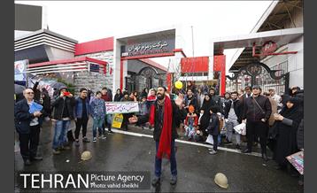 نمایش خیابانی شاهد عینی بمناسبت 22 بهمن  13