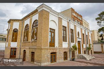 عمارت ظهیرالاسلام 11