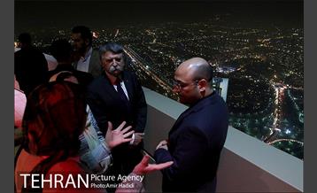بازدید رییس مجلس ملی مجارستان ار برج میلاد تهران 18
