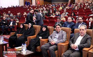 آیین تجلیل از همکاران شرکت خودرو سرویس شهر 31