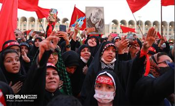 بدرقه خادمان و زائران اربعین 37