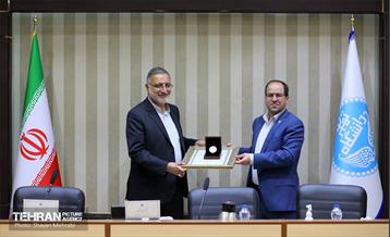 دیدار شهردار تهران با روئسای دانشگاه های برتر کشور 18