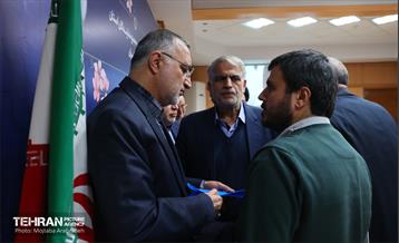 نشست اعضای مجمع نمایندگان استان با شهردار تهران 8