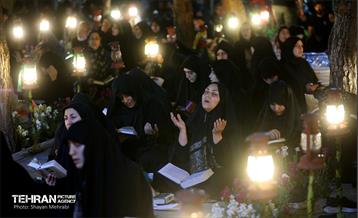 مراسم احیای شب‌ بیست‌ویکم ماه مبارک رمضان در بهشت زهرا(س) 31