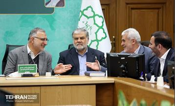 یکصدوبیست‌وچهارمین نشست مجمع کلانشهرهای ایران 80