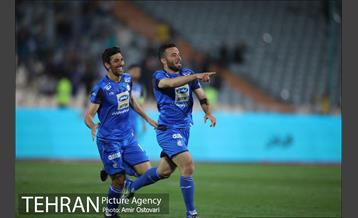 دیدار تیم های استقلال تهران و استقلال خوزستان 21