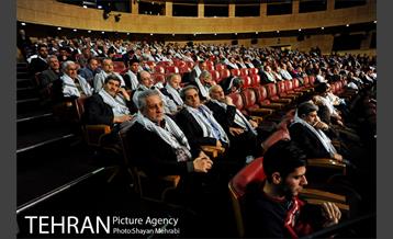 مراسم همرزم با شقایق با حضور شهردار تهران 6