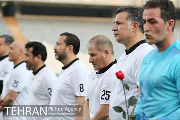 دیدار تیم‌های فوتبال منتخب ۹۸ و منتخب سرخابی  10