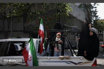 اجتماع «دختران جان‌فدای ایران» - 3 50