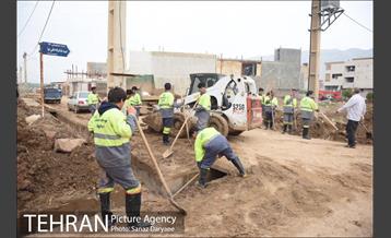 فعالیت شهرداری تهران در منطقه پل دختر 3