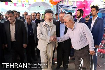 بازدید رییس شورای اسلامی شهر تهران و مدیر عامل سازمان میادین شهرداری تهران از مراکز عرضه بهداشتی دام 11
