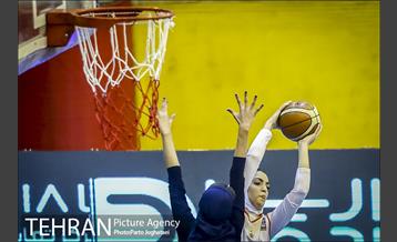 دیدار تیم های بسکتبال مهرام و گاز تهران 15