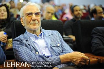 همایش «حکیم هزاره ها» 29