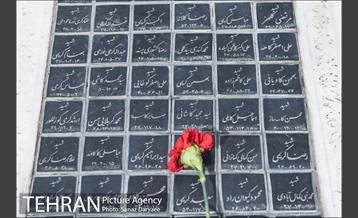 بازدید عبدالرحیم کرکه‌آبادی از سازمان بهشت زهرا (س)  22