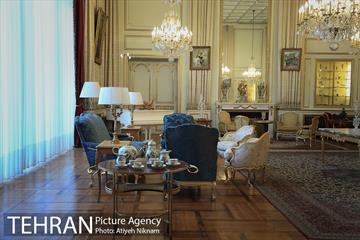گشتی در کاخ نیاوران  5
