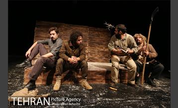 نمایش کابوس شب نیمه تابستان‎ 19